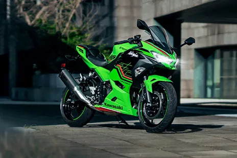 Kawasaki Ninja 400 image